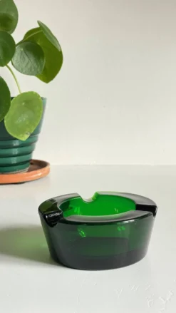 Cendrier verre vert vintage