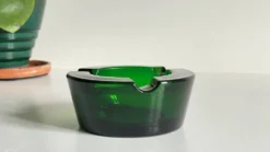 Cendrier verre vert vintage