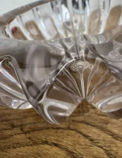 Cendrier / Vide-poche Art Déco violet verre moulé Modèle étoile Pierr