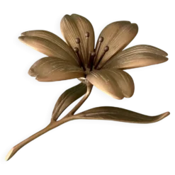 Cendrier vintage en laiton en forme de fleur