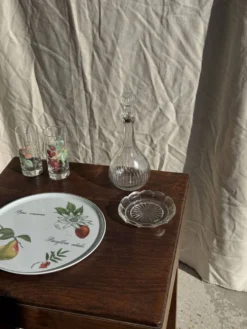 Cendrier vintage en verre moulé en forme de fleur D14 H2,5