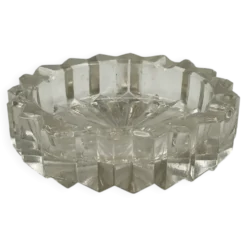 Cendrier vintage en verre pressé à facettes avec base en soleil