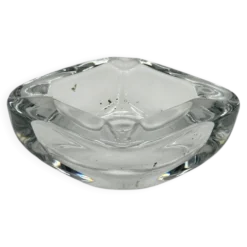 Cendrier vintage en verre pressé à coins facettés, forme carrée
