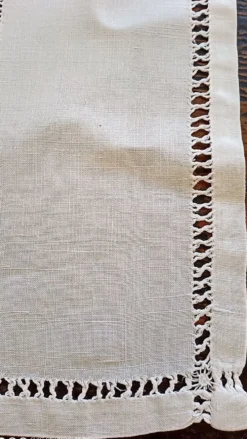 Centre de table ancien - 44 x 67 cm