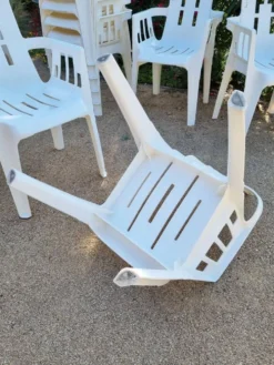 Chaise Boston empilable en plastique par Pierre Paulin pour Henry Massonnet années 1980