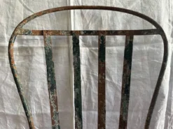Chaise de jardin en fer peint XIXe