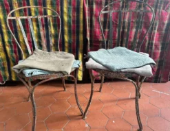 Chaise de jardin en fer peint XIXe