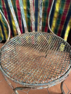 Chaise de jardin en fer peint XIXe