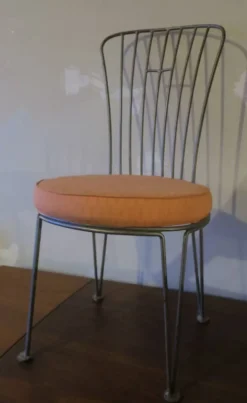 Chaise de jardin en fonte du début du 20e siècle