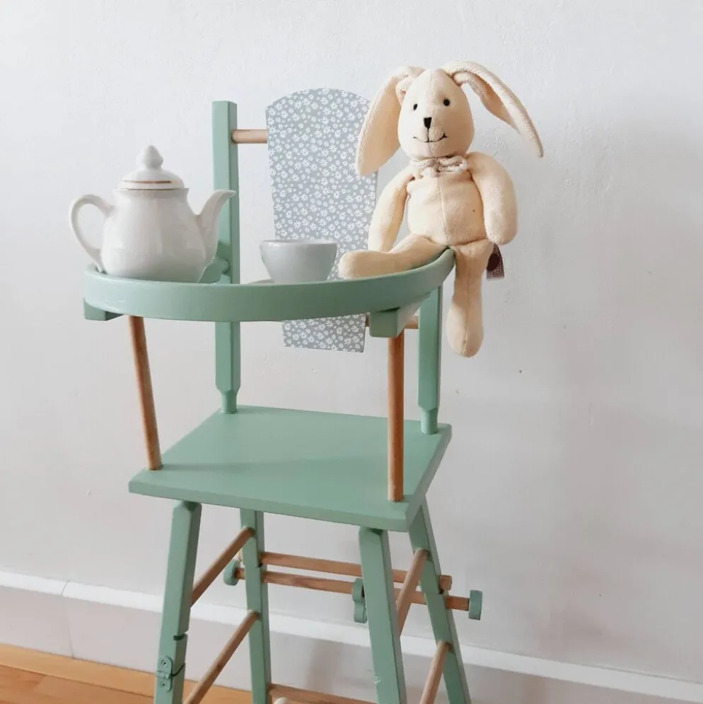 Chaise haute de poupee vintage