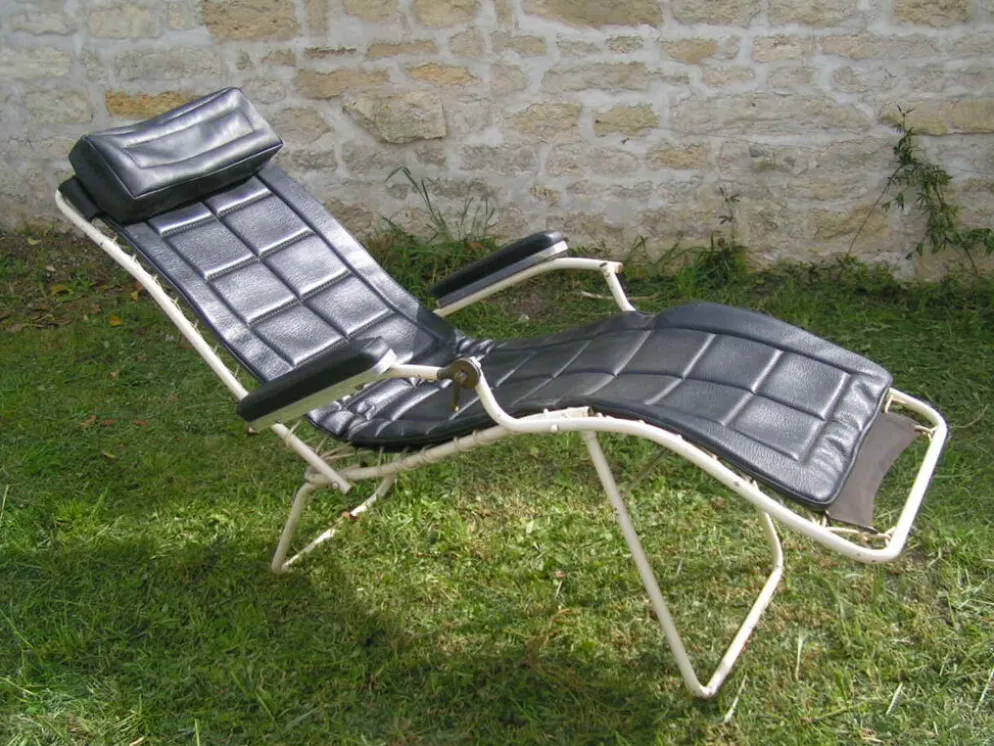 Chaise longue