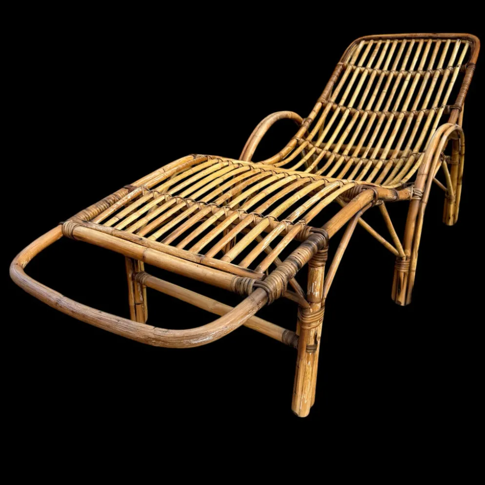 Chaise-longue en rotin italien