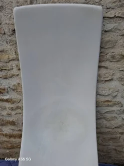 Chaise longue par Charles Zublena