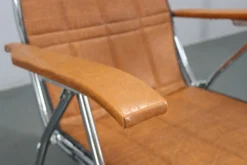 Chaise longue pliante italienne des années 1970 avec revêtement en similicuir