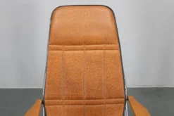 Chaise longue pliante italienne des années 1970 avec revêtement en similicuir