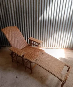 Chaise longue, transat en osier et rotin vintage