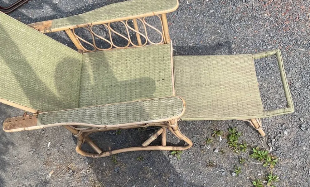 Chaise longue vintage osier rotin