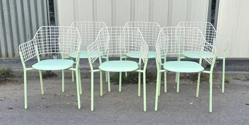 Chaise Lyze, EMU