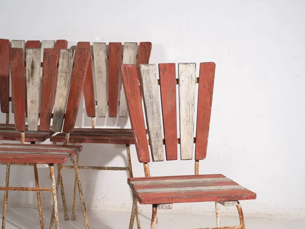 4 chaises de jardin rouges, c.1920