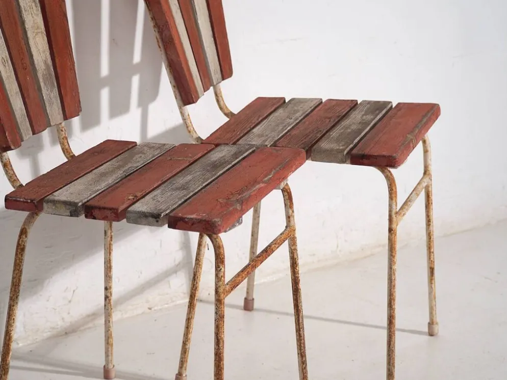 4 chaises de jardin rouges, c.1920