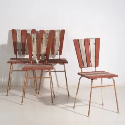 4 chaises de jardin rouges, c.1920