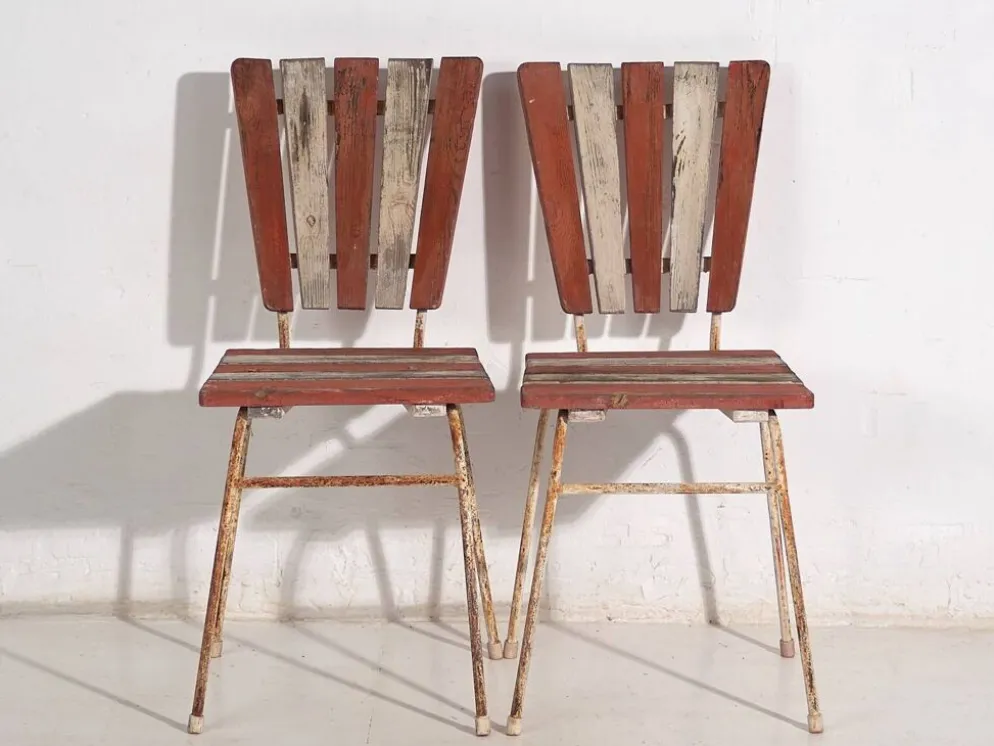 4 chaises de jardin rouges, c.1920