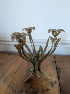 Chandelier fleur Art nouveau en laiton