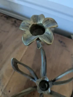 Chandelier fleur Art nouveau en laiton