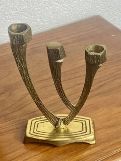 Chandelier, menorah brutaliste, Wainberg, en laiton