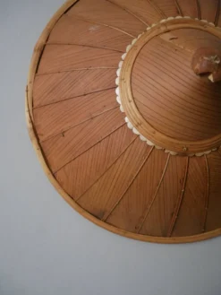 Chapeau artisanal traditionnel asiatique ethnique fabrication artisanale ancien asie