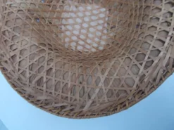 Chapeau asiatique style colonial en paille