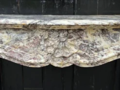 Cheminée de style Louis XV en marbre Brocatelle, vers 1880