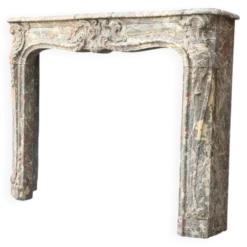 Cheminée Louis XV en marbre gris des Ardennes, XVIIIème siècle