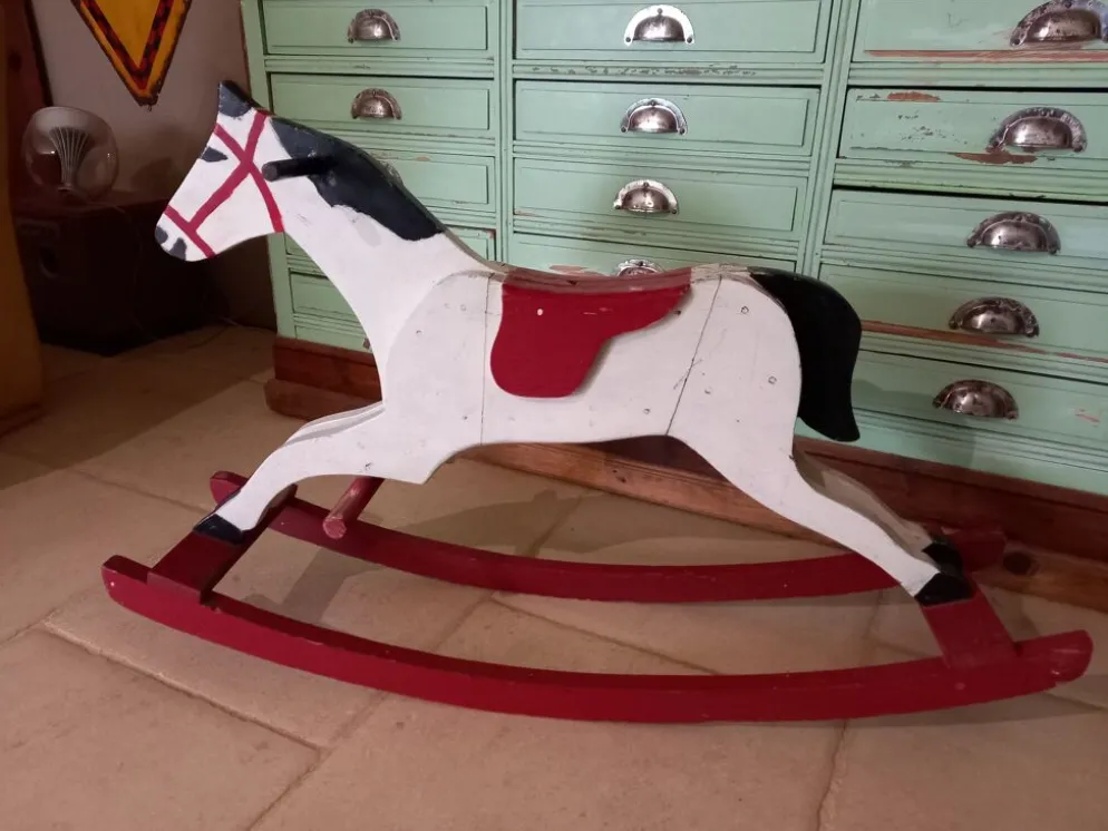 Cheval à bascule année 30