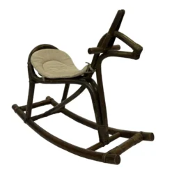 Cheval à bascule en bambou et rotin du milieu du siècle, design années 60 pour enfants