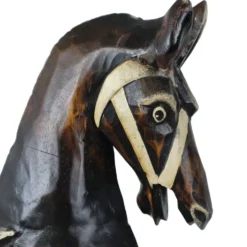 Cheval à bascule en bois, France 1970
