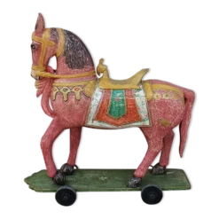 Cheval en bois