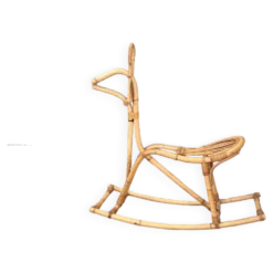 Cheval en rotin