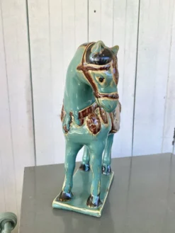 Cheval vintage en Ceramique émaillée turquoise