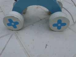Chien bois jouet ancien à tirer