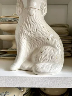 Chien, Cavalier King Charles en faïence Staffordshire n°9, vers 1860