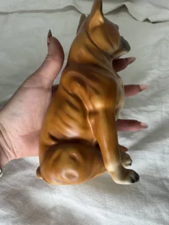 Chien en céramique