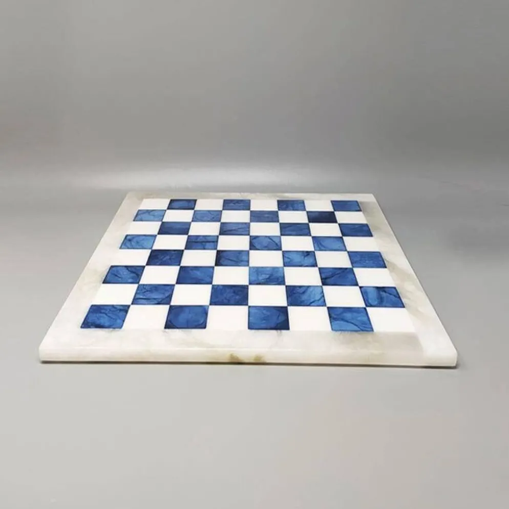 Échiquier en albâtre Volterra italien vintage des années 1970 - bleu cobalt et blanc
