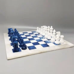 Échiquier en albâtre Volterra italien vintage des années 1970 - bleu cobalt et blanc