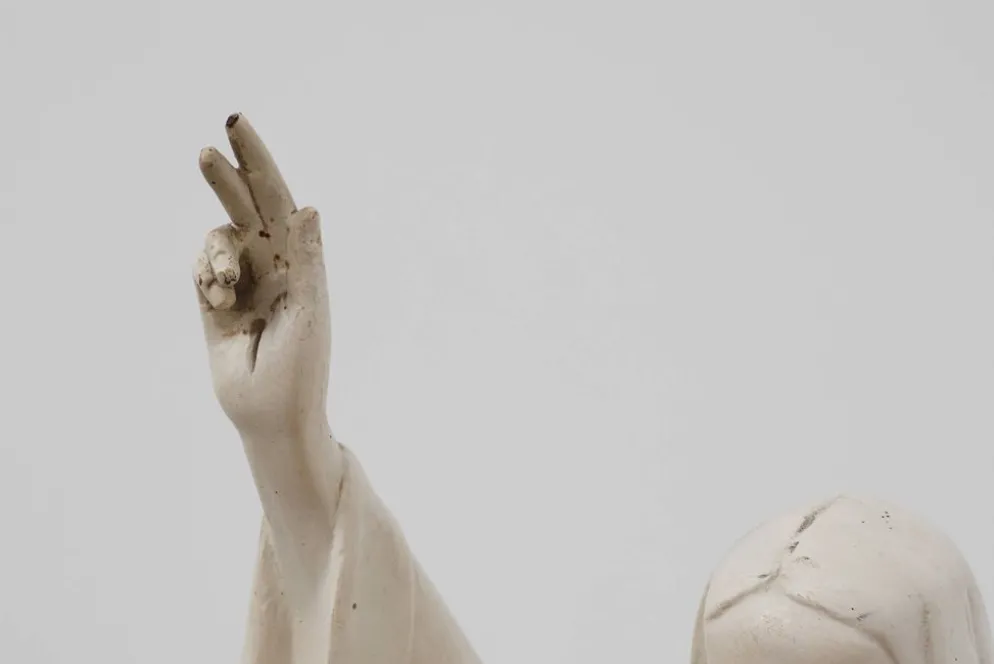 « Christ Roi dans notre maison » Statue en plâtre, Belgique, vers 1920