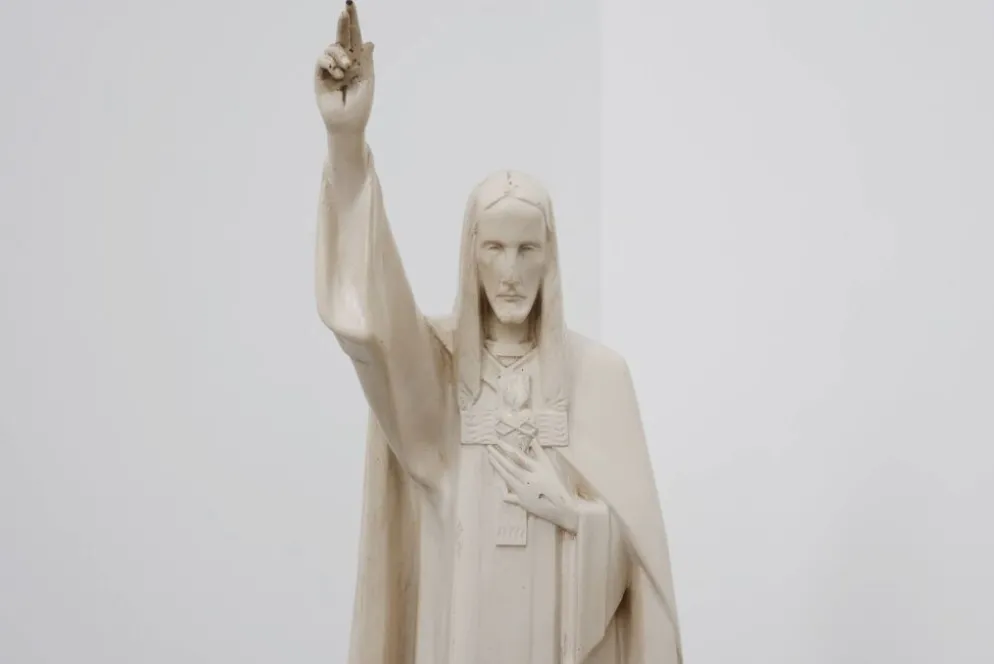 « Christ Roi dans notre maison » Statue en plâtre, Belgique, vers 1920
