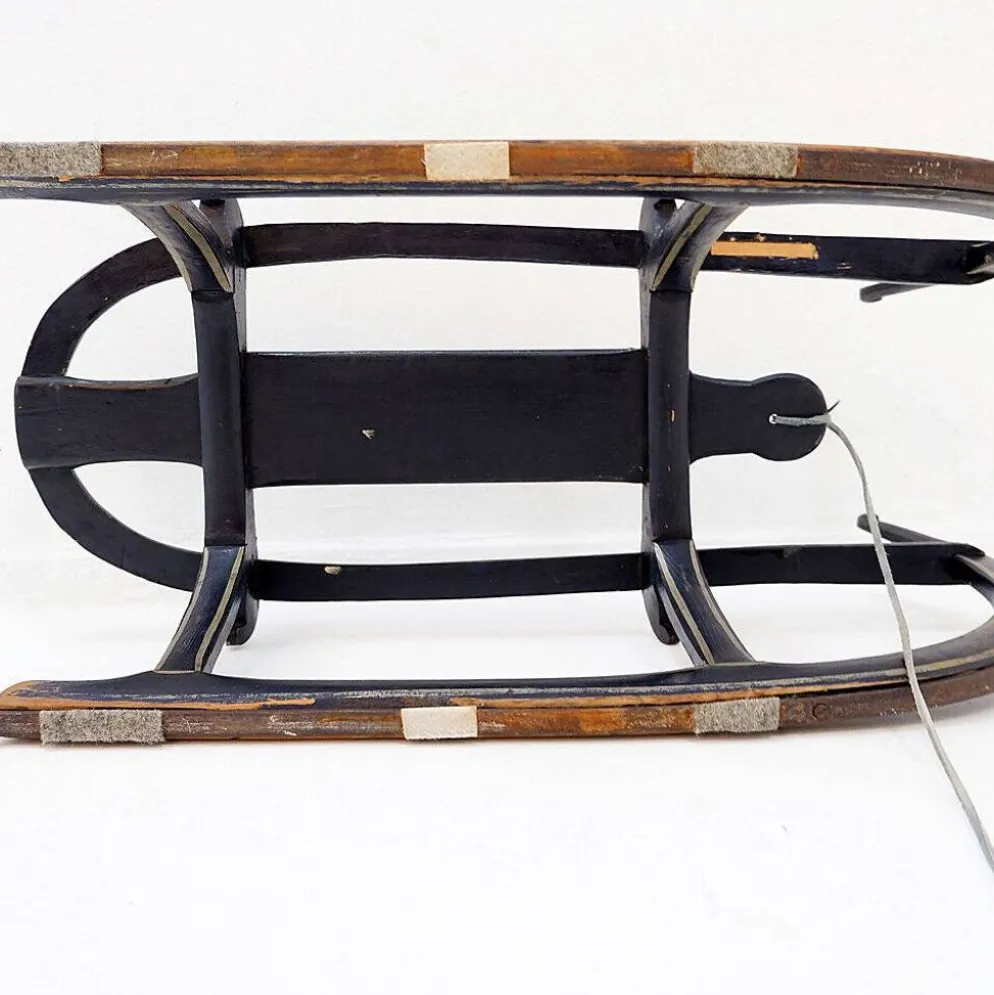 "Chérubin" luge décorative pour enfants en bois courbé du XIXe siècle