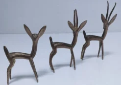 cinq sculptures gazelles antilopes girafe laiton vintage