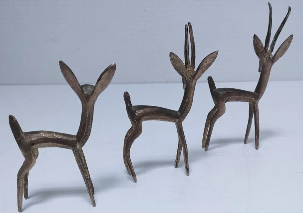 cinq sculptures gazelles antilopes girafe laiton vintage
