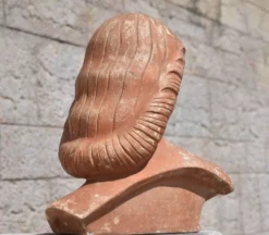 École française, Tête de femme (vers 1920)
